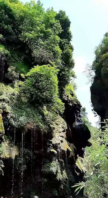 Amazing Umbrella Waterfall Poona (Sajikot) | Location & Distances