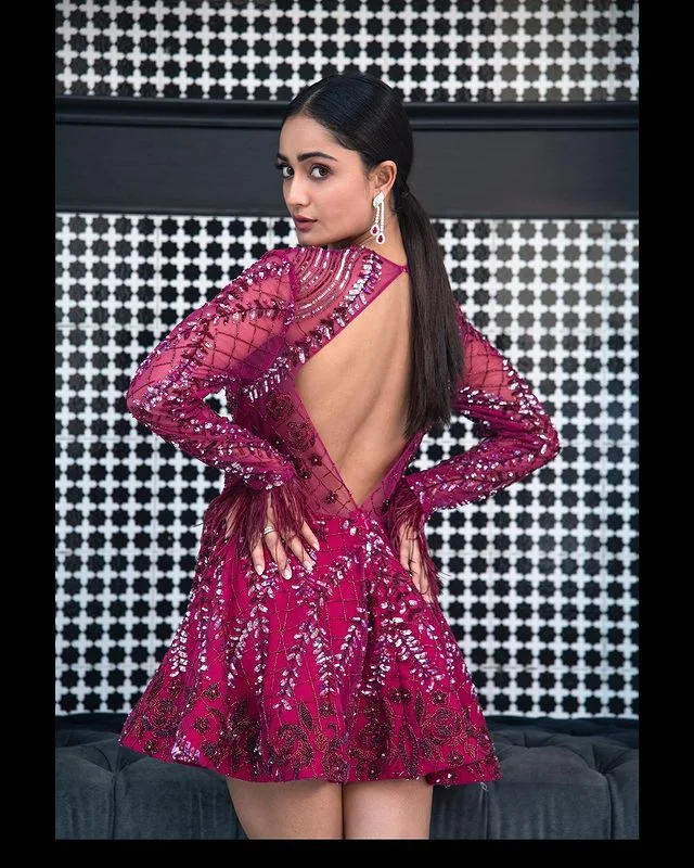 Tridha Choudhary hot and sexy pictures