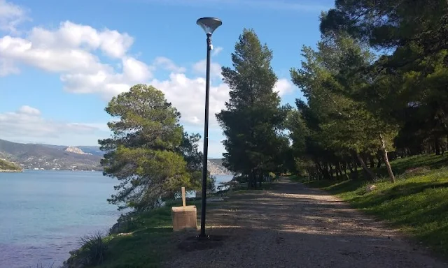 Φωτίστηκαν με ενεργειακά αυτόνομα (solar) συστήματα τα αλσύλλια της Ερμιονίδας