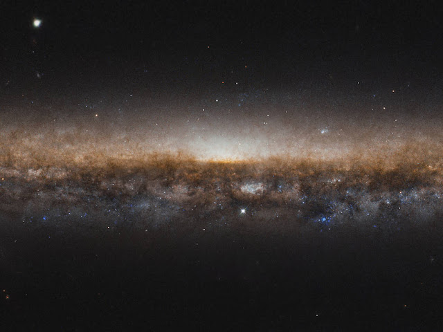 ngc-5907-atau-galaksi-tepi-pisau-informasi-astronomi