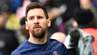 In preparation for Mbappe's departure, has Saint-Germain decided its final position on Messi's survival?  The Spanish newspaper "Marca" reported that the French club Paris Saint-Germain recently discussed the future of Argentine player Lionel Messi, after speculation that he could return to Barcelona again.  The Spanish newspaper, "Marca", confirmed that the future of Argentine player Lionel Messi had been discussed extensively within the French club Paris Saint-Germain, after leaving the Champions League against Real Madrid.  Some news has spread recently, about the French club's intention to abandon the player, with the possibility of him returning to Barcelona again.  The newspaper pointed out that the French club believes in the necessity of Messi's presence in the team for several reasons, the most important of which is Kylian Mbappe's approach to moving to Real Madrid.  The other reason is the recent decline in Neymar's level and the fans' attack against him, and the possibility of his departure as well next summer.  The newspaper pointed out that Saint-Germain's future plans include Messi's presence in the team until the end of his two-year contract, with the possibility of an additional year extension if both parties agree.  It is not yet clear what role Messi will play after Mbappe's departure, as he currently plays in the playmaker's position, but it is expected that he will move to a more decisive place in terms of scoring after the Frenchman left Princes Park.  And "Marca" indicated that Messi still wants to return to the podiums of the European Champions League, a tournament that Paris insists on winning.  The player also aspires to obtain the award for the best goal maker in the French league, as he has made 11 goals in 18 matches so far, compared to 10 for Mbappe.  The Argentine also turns his attention to the World Cup in Qatar next November, where he sees it as his last chance to be the world champion, and then he will be 35 and a half years old.