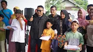 Kang Rey dan Kang Akur Tinjau Pelaksanaan Khitanan Massal di Desa Sukamandi Jaya Subang