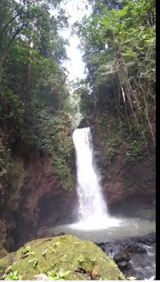 Air terjun lanjung tengah desa gunung agung kecamatan Semende darat tengah kabupaten muara Enim yang tersembunyi diujung jurang