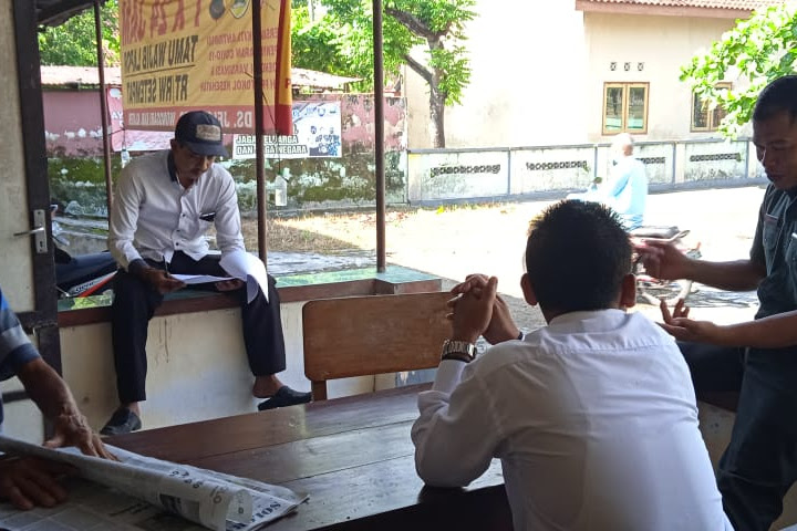 Wujud Sinergitas, Babinsa Wonosari Komsos Bersama Perangkat Desa di Wilayah Binaan