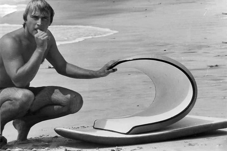 Vacante virtual pico Tom Morey, el inventor del bodyboard, muere a los 86 años