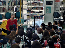 Contando História na Biblioteca Paul Harris, para Alunos do Instituto de ensino Sagrada Família SCS