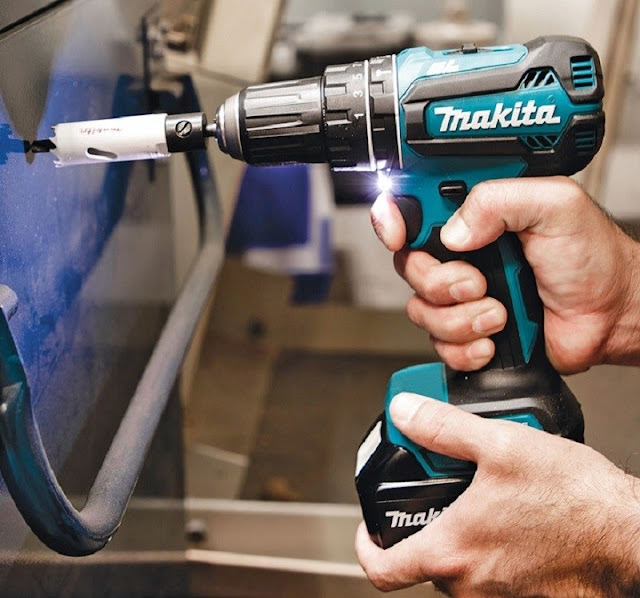 Máy khoan bắn vít Makita DHP485SFE 18V mang ưu điểm nổi trội gì?