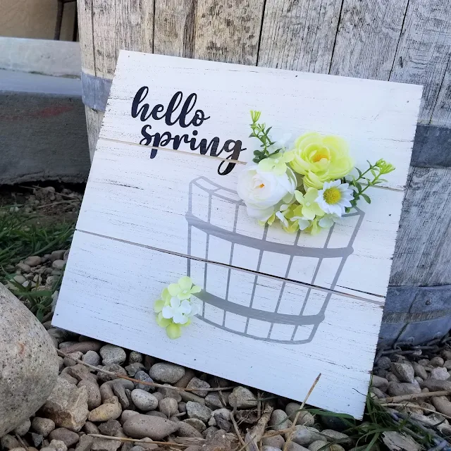 https://www.sewsimplehome.com/2018/05/hello-spring-vinyl-decor-with-free-svg.html