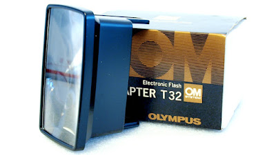 Olympus OM T32 Electronic Flash Zoom Adapter, Boxed