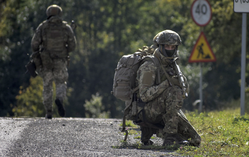 Tensions Rise, Ukraine Reports 2 Soldiers Killed in Separatist Shooting