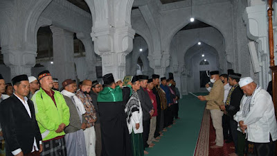 Plt Bupati Lantik Sejumlah Pengurus Masjid Agung Babussalam