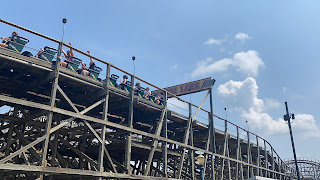 Lightning Racer Finish Line Brakes Wooden Roller Coaster Hersheypark