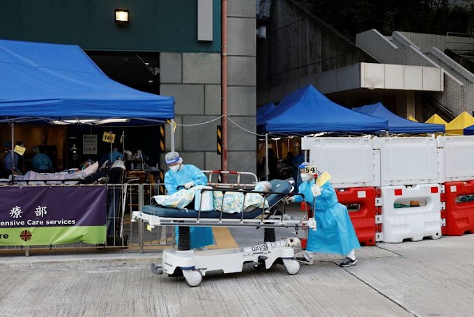 Funerárias de Hong Kong estão lotadas à medida que as mortes por COVID aumentam