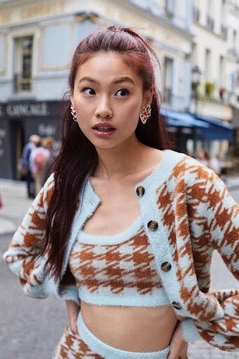 hoyeon jung pics
