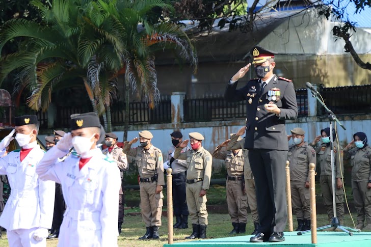 Peringati Hari Gugurnya Pahlawan Nasional, Kapolres Takalar Jadi Inspektur Upacara 