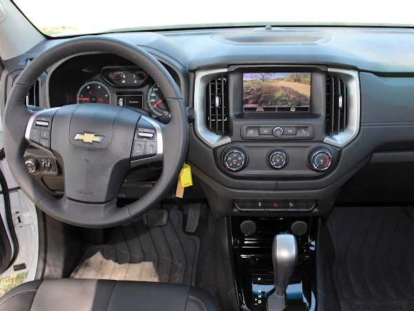 Nova Chevrolet S-10 2022 Z71 - interior