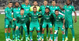 CAF Champions League Raja strengthens its lead with the full score and the fall of ES Setif and Al-Merikh defeats Al-Hilal  Morocco’s Raja won 1-0 against its Guinean guest Al-Hurriya on Friday at Mohamed V Stadium in Casablanca in the third round of the group stage of the African Champions League, and Sudan’s Al-Merreikh beat its compatriot Al-Hilal 2-1, while Algeria’s ES Setif lost 1-0 to Hosted by Amazulu, South Africa.  With its third win in a row, Raja consolidated its lead in the second group after achieving the full mark with 9 points, while Al-Hurriya was in the last fourth place without a balance after receiving the third defeat.  Raja, who played among his fans and under the watchful eye of Morocco coach Wahid Halilhodzic, faced great difficulties to impose his style of play, and the first half was dull in the absence of real opportunities, while the opponent had 3 chances to score.  Raja's performance improved in the second half, and was able to score the winning goal in the 67th minute through captain Mohsen Metwally with a shot from a difficult angle after goalkeeper Moussa Camara's wrong exit, after a cross pass by full-back Abdel Jalil Jubeira from the left side.  Goalkeeper Marawan Fakhr excelled in preserving the progress of hope, as he eliminated danger on several occasions, including the Guinean Liberty's goal twice.  Setif's situation worsened Earlier in the same group, the position of Algeria's ES Setif deteriorated, after its 1-0 defeat against its South African host, Amazulu, on Friday.  Amigo Mimila scored the game's only goal in the 42nd minute. Setif remained in third place with 3 points, while Amazulu finished with 6 points, behind leaders Raja Casablanca.  Mars defeats the crescent In the first group, Sudan's Merreikh beat his compatriot Al Hilal 2-1, in the third round of the group, which is witnessing a heated competition.  Al-Marikh raised its score to 4 points, to occupy second place behind the South African leader, Sun Downs, who faces Al-Ahly of Egypt on Saturday, while Al-Hilal is bottom of the group with one point.  The three goals came in the first half, where Al-Samani Saad Al-Din opened the Al-Merrikh brace three minutes after the start, after following a cross pass that Ali Abu 20, the Crescent's goalkeeper, kept away from his goal, to be followed by the Al-Marikh striker in the net.  Mohamed Abdel Rahman equalized for the visitors in the 32nd minute with a shot after a pass from Eid Moghaddam. Al-Samani scored the second goal for his team, two minutes before the end of the half, with a powerful shot from inside the penalty area, following a cross pass from Nigerian Tony Idjomaregui.