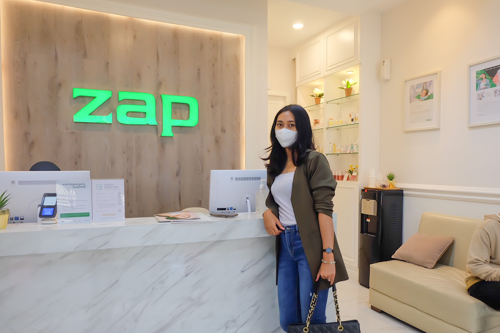 [Review] Treatment Photo Facial Glow di ZAP Clinic
