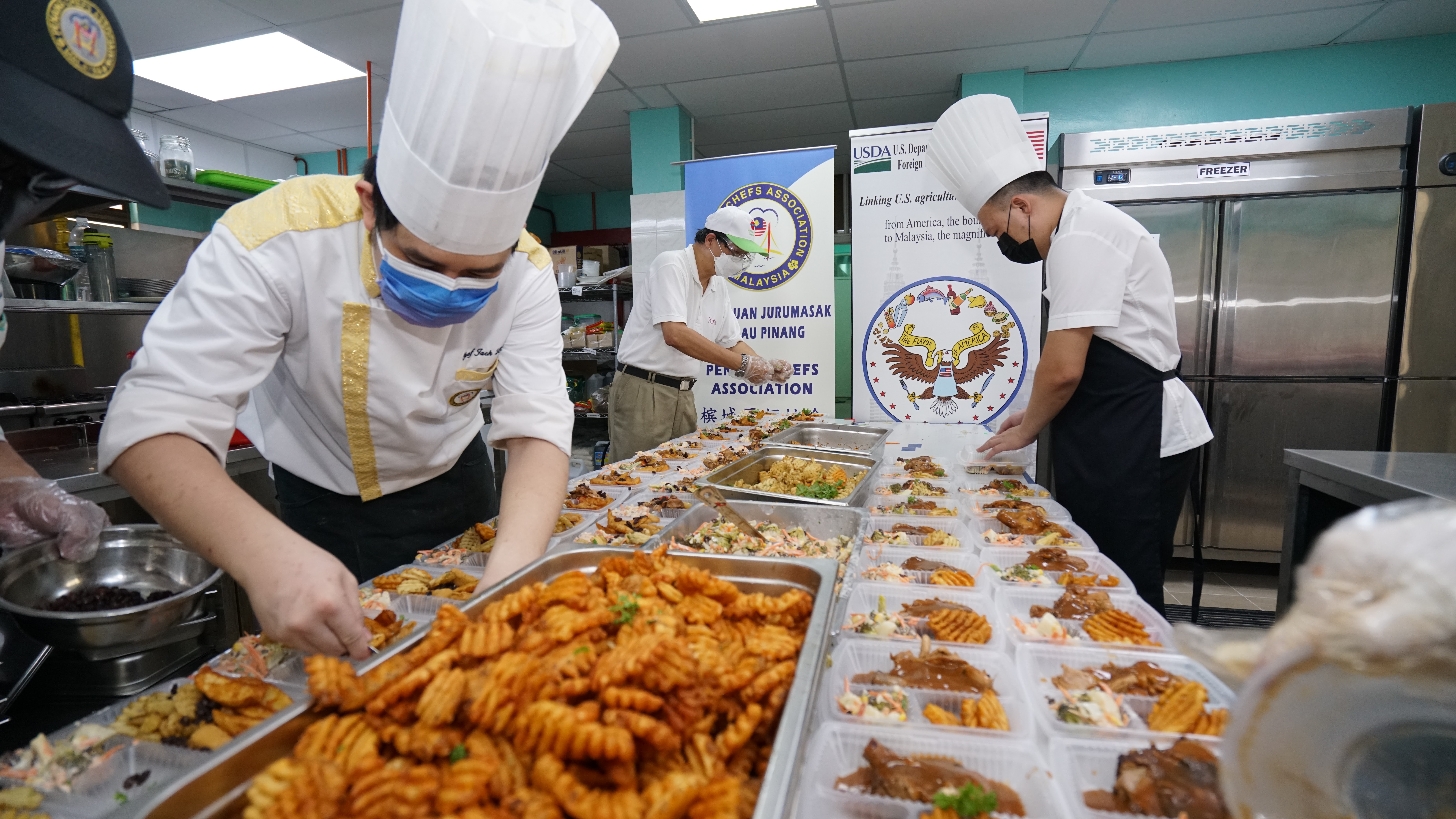 U.S. Potatoes Brings Nutritional Goodness to Penang’s Medical Frontliners on International Chef’s Day