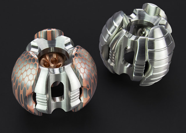 Niobium–titanium and Stainless steel art