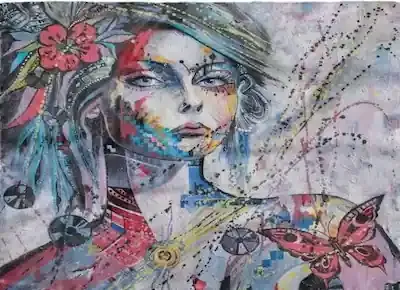 لوحة فنية بالألوان لفتاة جميلة حولها الورود والفراشات
