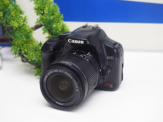 Kamera DSLR Bekas Canon Kiss X2