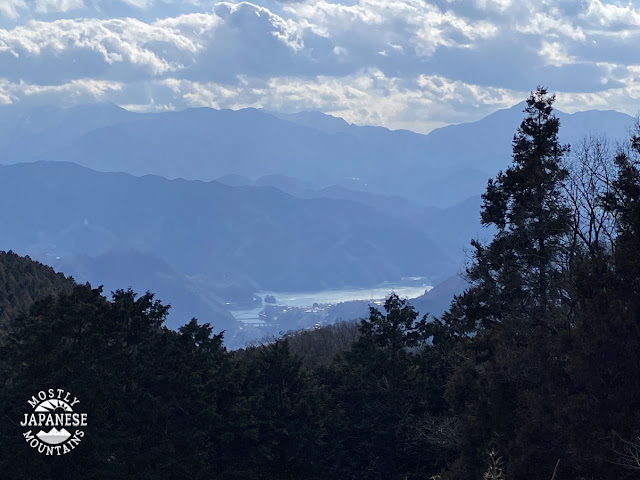 View from Kagenobu 景信の景色3