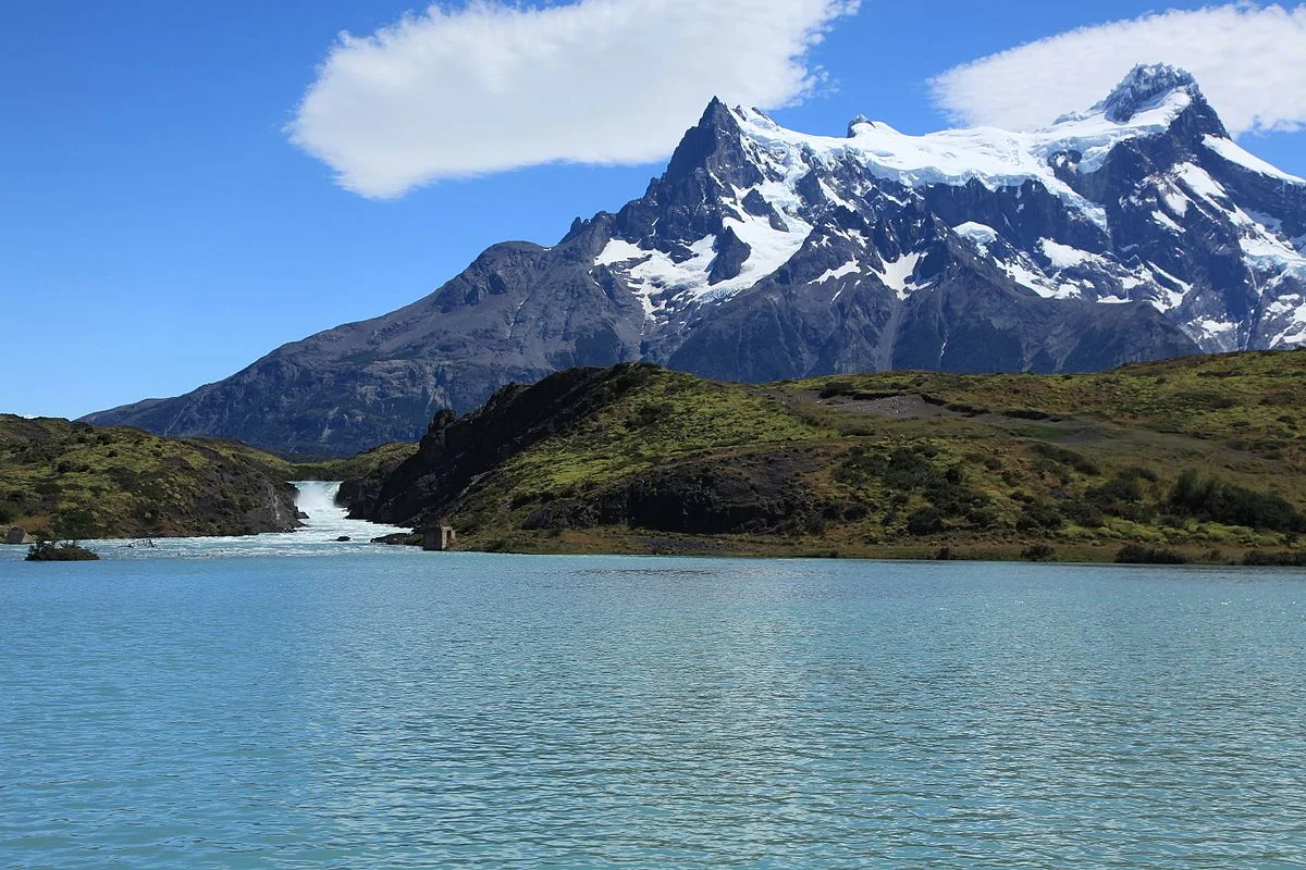 Lake Pehoé Chile