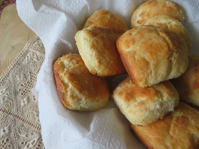 Easy 7-up Biscuits