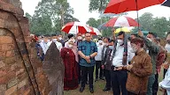 Bupati Muaro jambi Sambut Hangat Kunjungan Menteri Luhut Binsar Panjaitan di Candi Muara Jambi