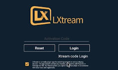 Capture d’écran de l’interface de connexion de l’application LXtream, affichant les options ‘Reset’ et ‘Login’ pour l’accès via un code Xtream