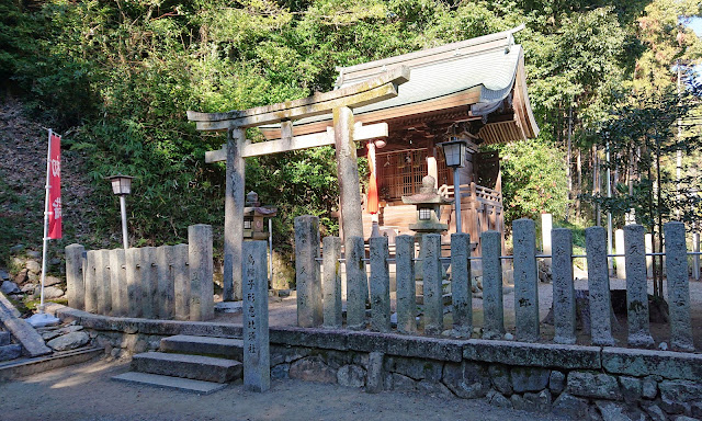 烏帽子形八幡神社(河内長野市)