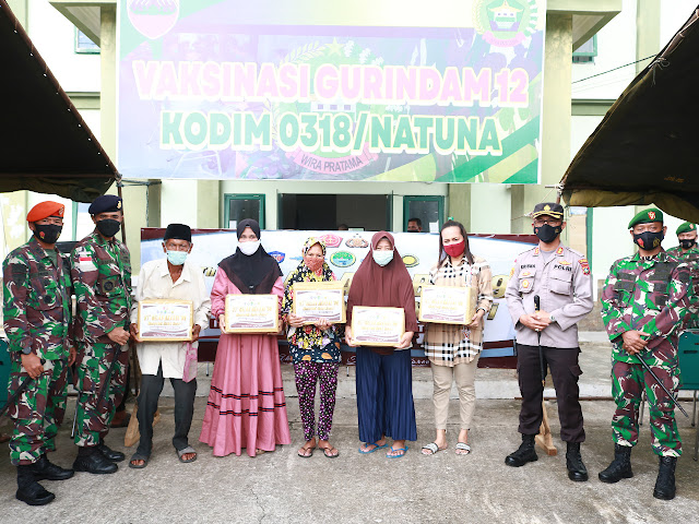 Peringati 31 Tahun Gelar AKABRI 90 TNI-Polri, Kapolres Natuna Tinjau Kegiatan Vaksinasi Covid-19
