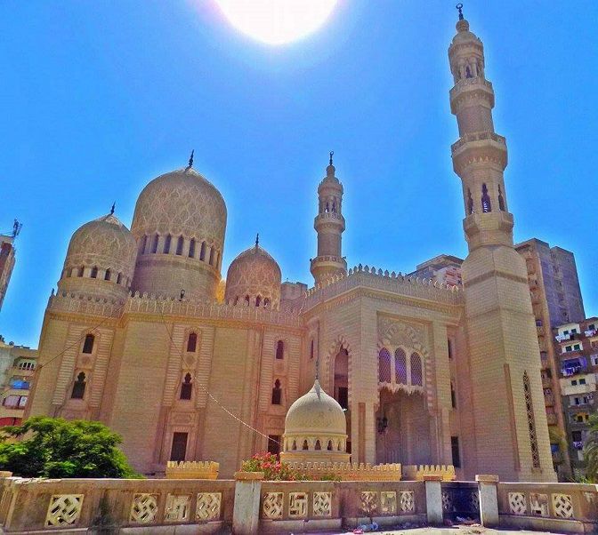 مسجد ومقام سيدي ياقوت العرش في الاسكندرية