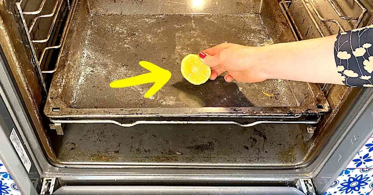 How To Use Half A Lemon To Clean Your Oven