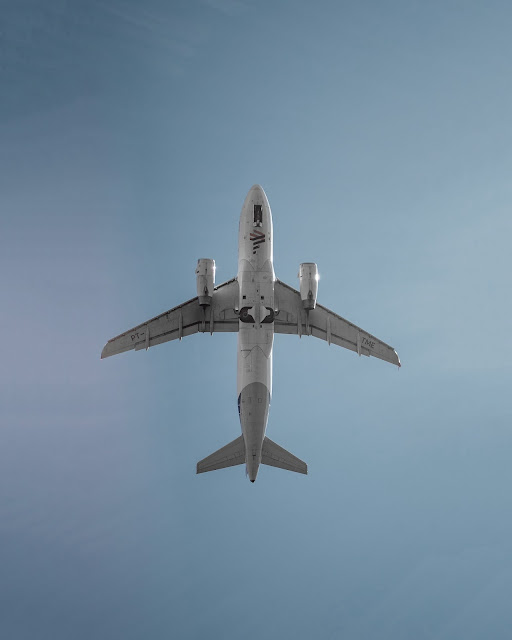 Chipi Airport flight book