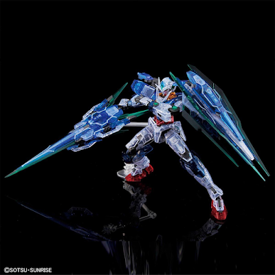 Gundam Base: GNT-0000/FS 00 Qan[T] Full Saber [Clear Color] [Reedición] - 03