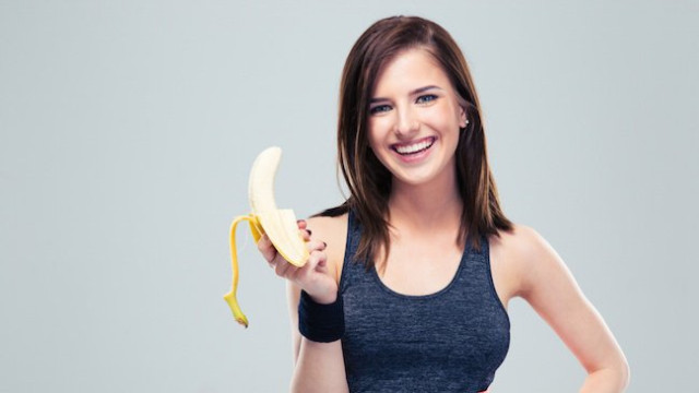 Eat bananas while working out