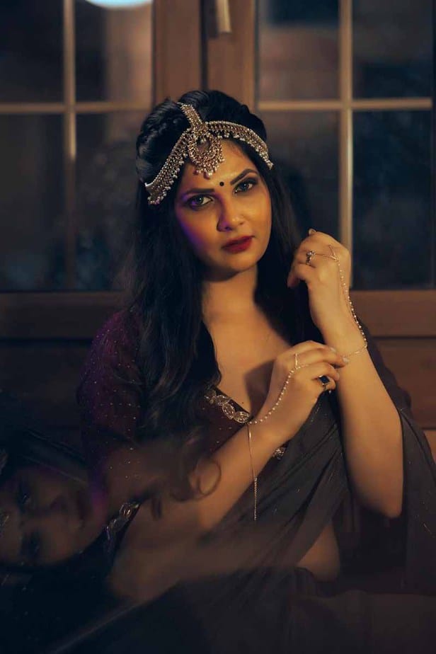 Actress Aabha Paul Latest Hot Cleavage Stills