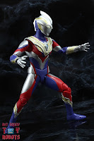 S.H. Figuarts Ultraman Trigger Multi Type 15