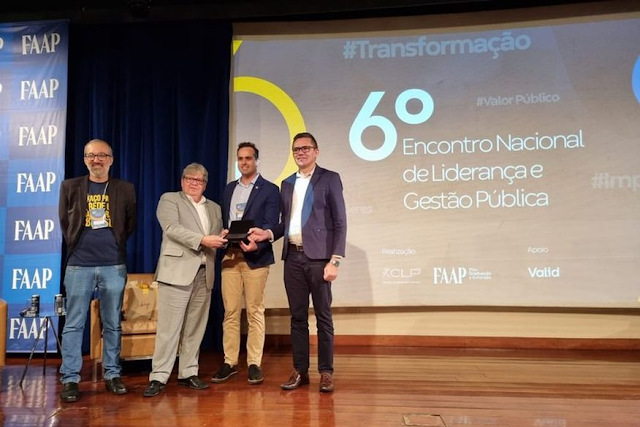 Governo da Paraíba vence premiação nacional em São Paulo por programas na educação