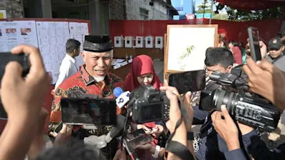 Gubernur Mahyeldi Akan Salurkan Hak Pilihnya dalam PSU DPD RI Dapil Sumbar di TPS 12, Kelurahan Jati Baru, Kota Padang