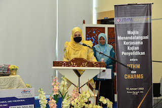 Majlis Menandatangani Kerjasamapenyelidikan Antara Universiti Tun Hussein Onn Malaysia (UTHM) Dengan CHARMS Skincare