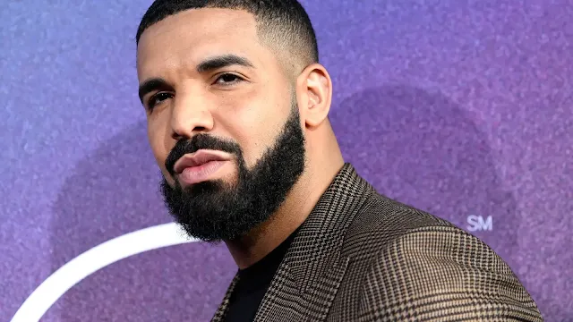 Drake revela ingrediente principal da sua bebida favorita