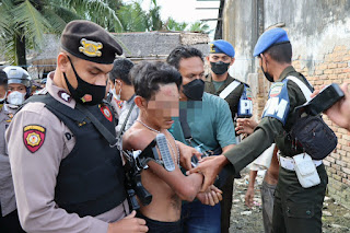 Polresta Deliserdang Gerebek Kampung Narkoba di Pantailabu, 7 Orang  Diamankan