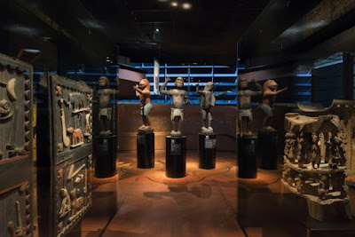 Le Trésor d'Abomey exposé au Quai Branly jusqu'à sa restitution au Bénin, le 9 novembre dernier. ©Musée du Quai Branly