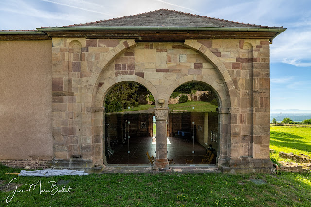 Abbaye de Marbach — Narthex. Façade ouest