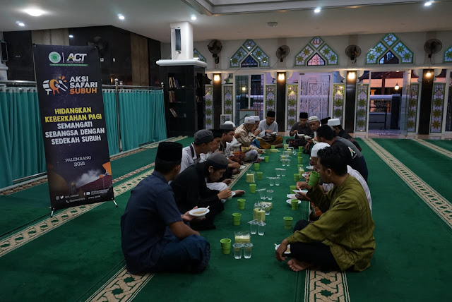 Perdana, Safari Subuh Hadir di Masjid Nurul Huda Palembang