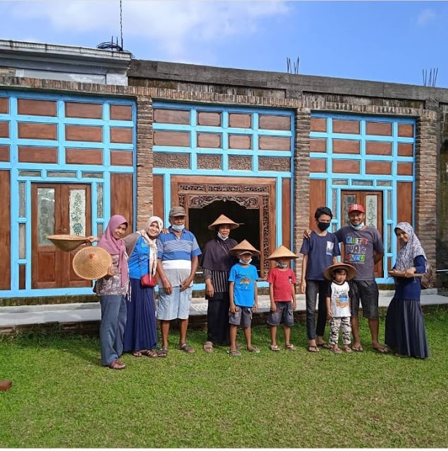 Ngesellan Resto Jogja Lokasi dan Fasilitas