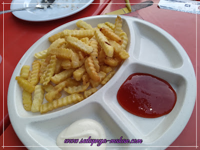 fries untuk anak-anak makan